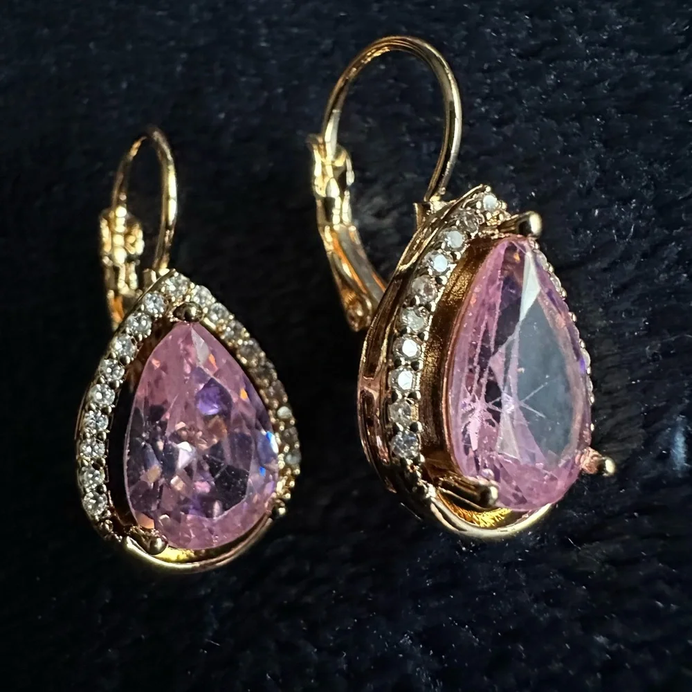 Elegant Pink and Gold Teardrop Earrings - Picture 1 of 9